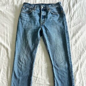 Levi's Women's Straight Leg Blue Jeans